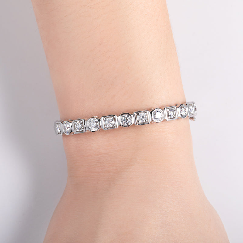 Round Cut Bezel Set Moissanite Tennis Bracelet (8-10.4 cttw)