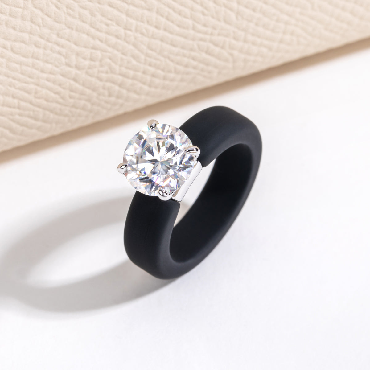 S925 Sterling Silver Moissanite Round Silicone Ring