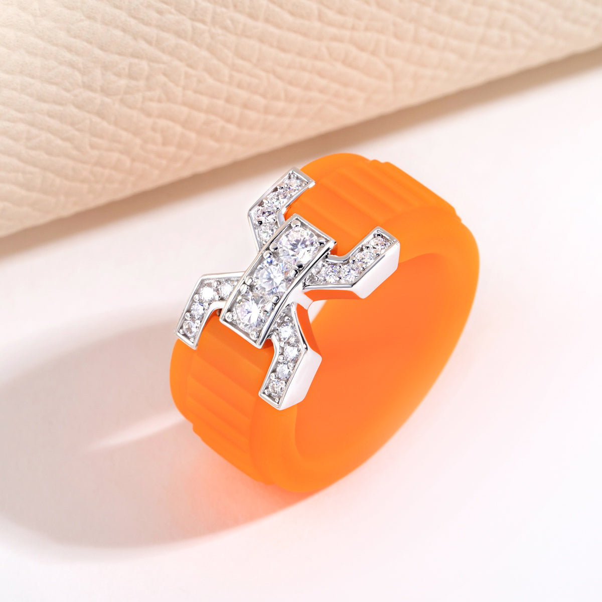 S925 silver moissani round small cherry stone silicone ring