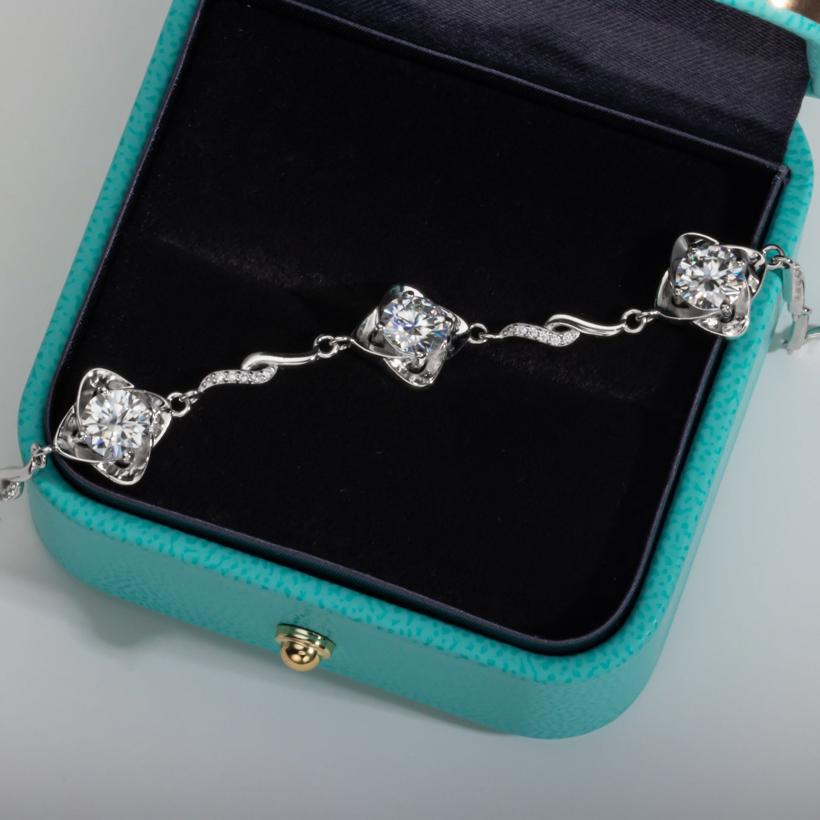Moissanite Pinwheel Twisted Silver Adjustable Bracelet