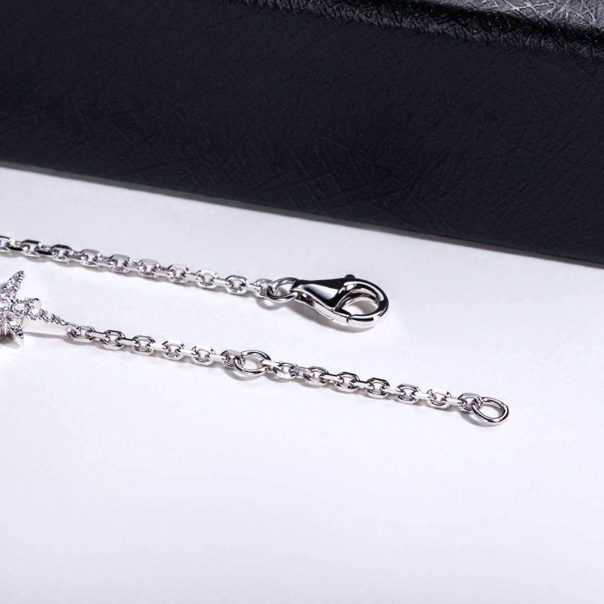 925 Sterling‑Silver Round Moissanite Eight‑Pointed Star Bracelet