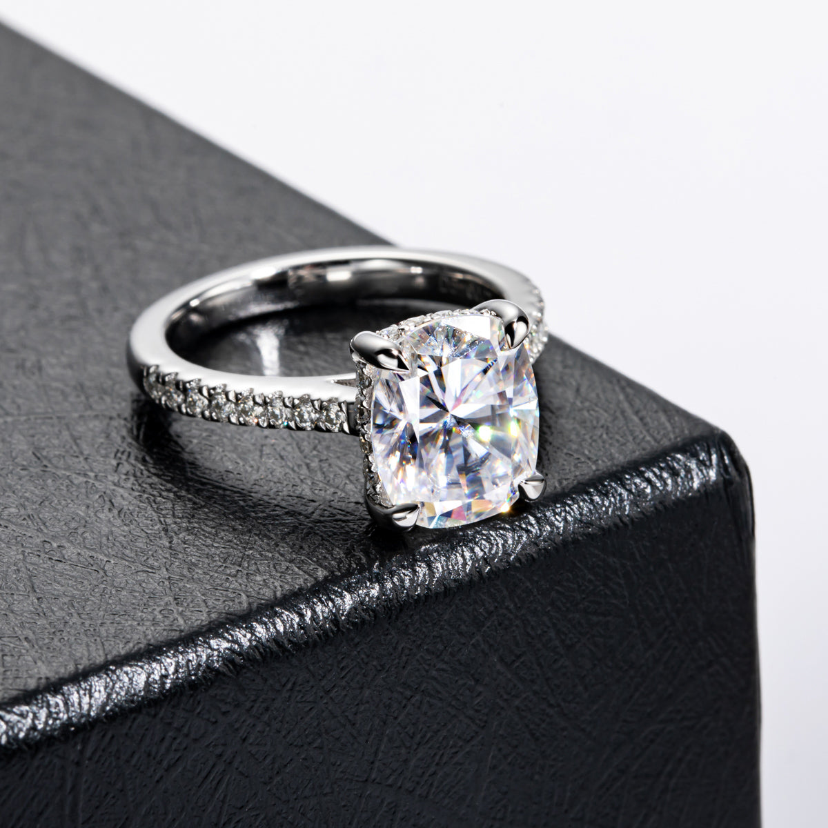 5.0 CT Moissanite Luxury‑Style Ring in S925 Sterling Silver