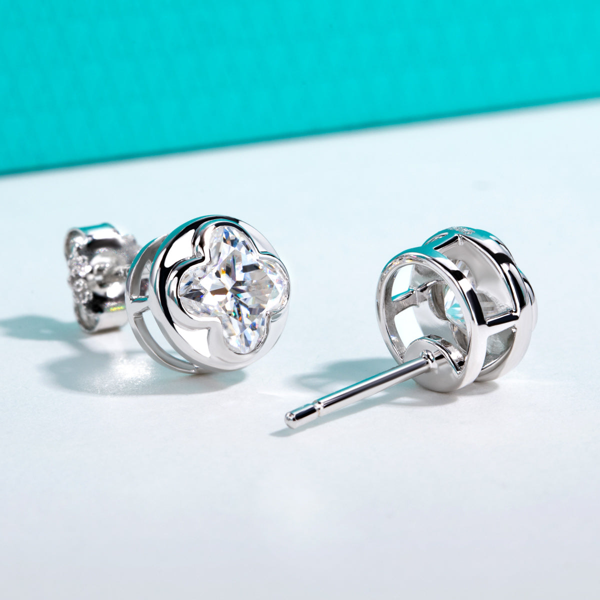 S925‑Silver 1.0CT Moissanite Four‑Leaf‑Clover Cut Stud Earrings