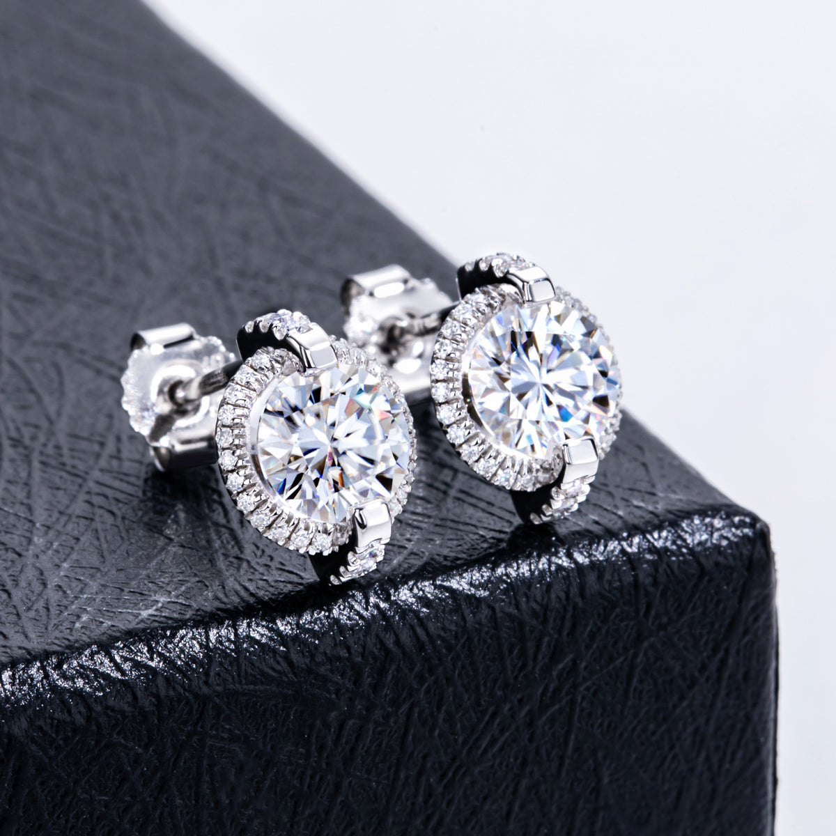 S925‑Silver Round Moissanite Stud Earrings, 1.0 CT
