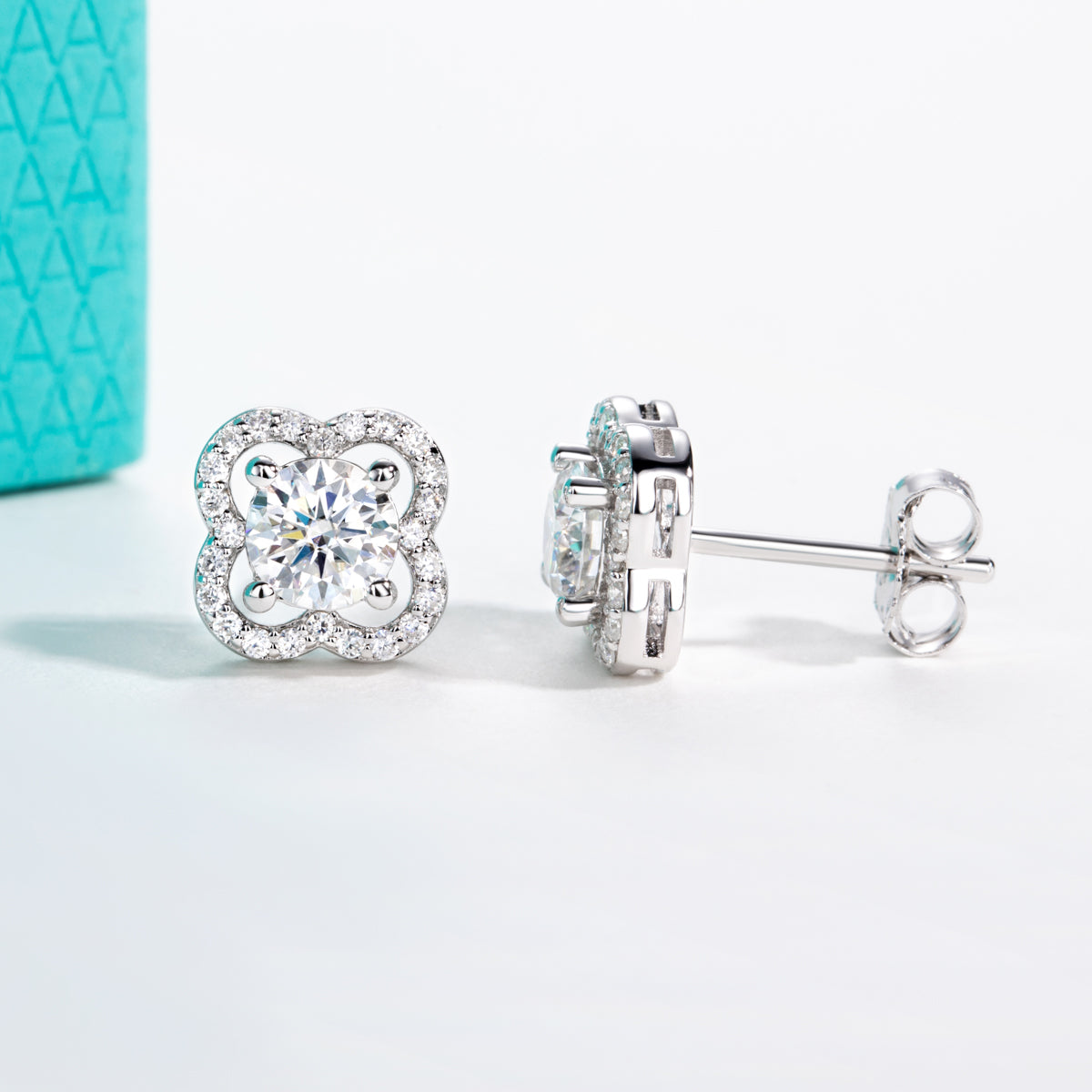 Four Leaf Clover Moissanite S925 Stud Earrings