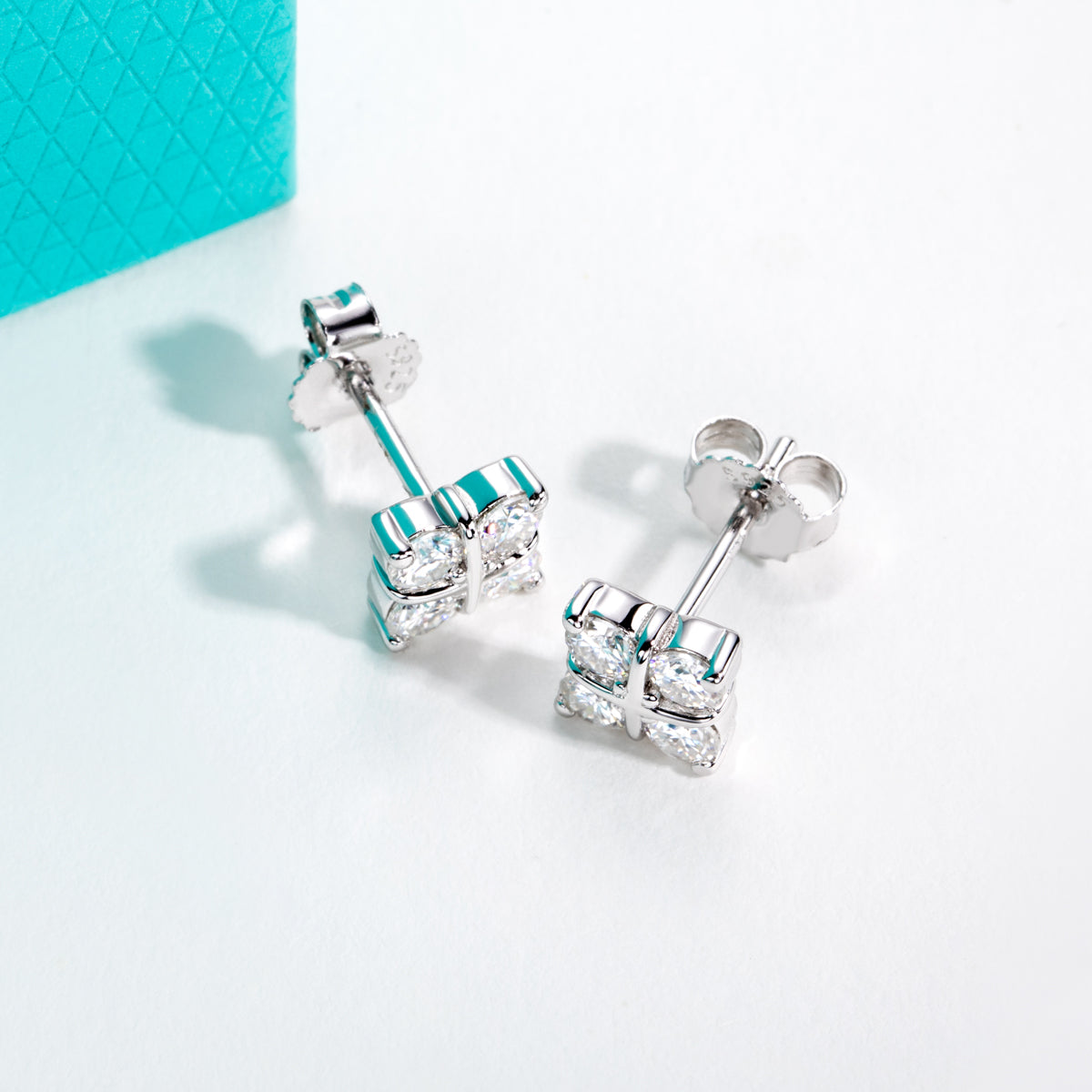 S925 Silver Lucky Four-Leaf Clover Moissanite Stud Earrings