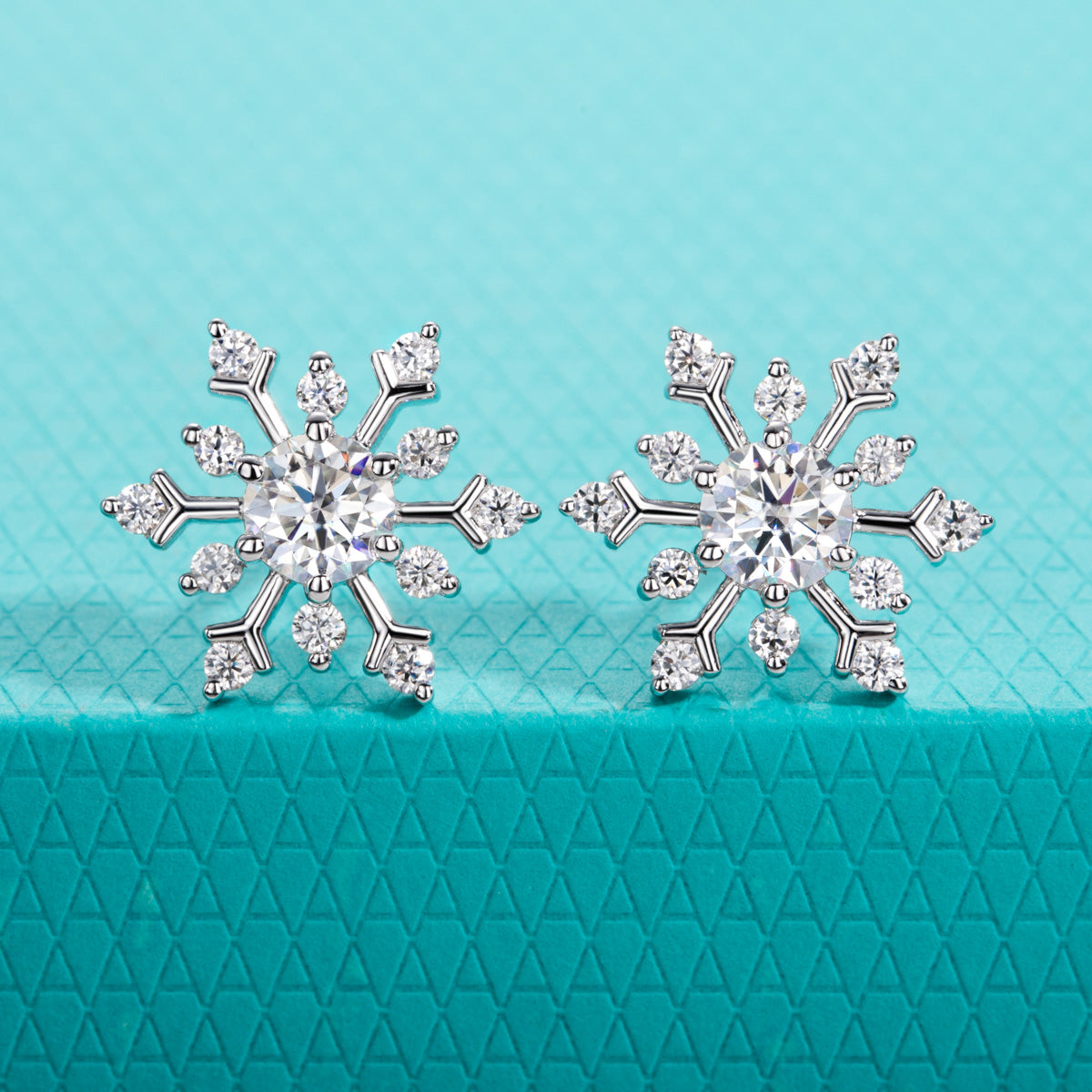 S925 Sterling Silver Moissanite Snowflake Stud Earrings