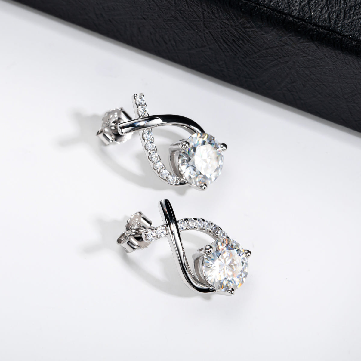2CT Moissanite Stud Earrings, S925 Sterling Silver