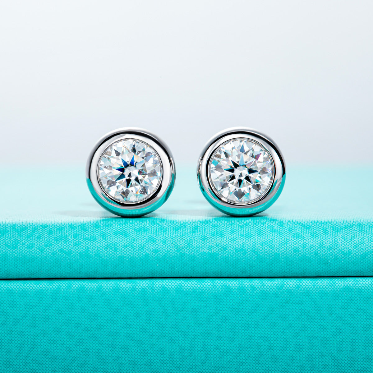 5mm Bubble Moissanite Studs | Store Bestseller Traffic Earrings