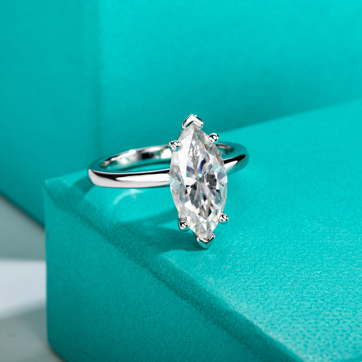 3.0CT Marquise‑Cut Single‑Stone Moissanite Ring in S925 Sterling Silver