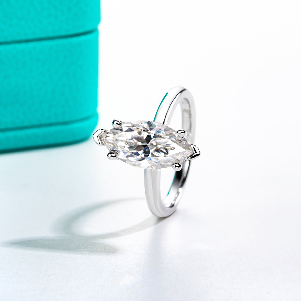 3.0CT Marquise‑Cut Single‑Stone Moissanite Ring in S925 Sterling Silver