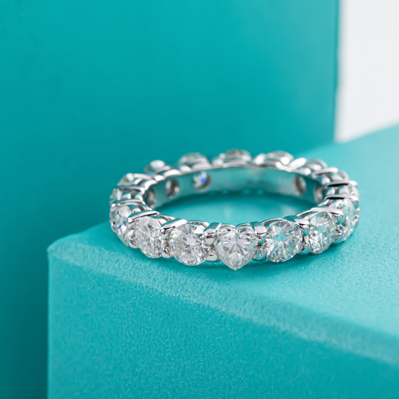 Heart & Round Cut Moissanite Wedding Band (4.8 cttw)