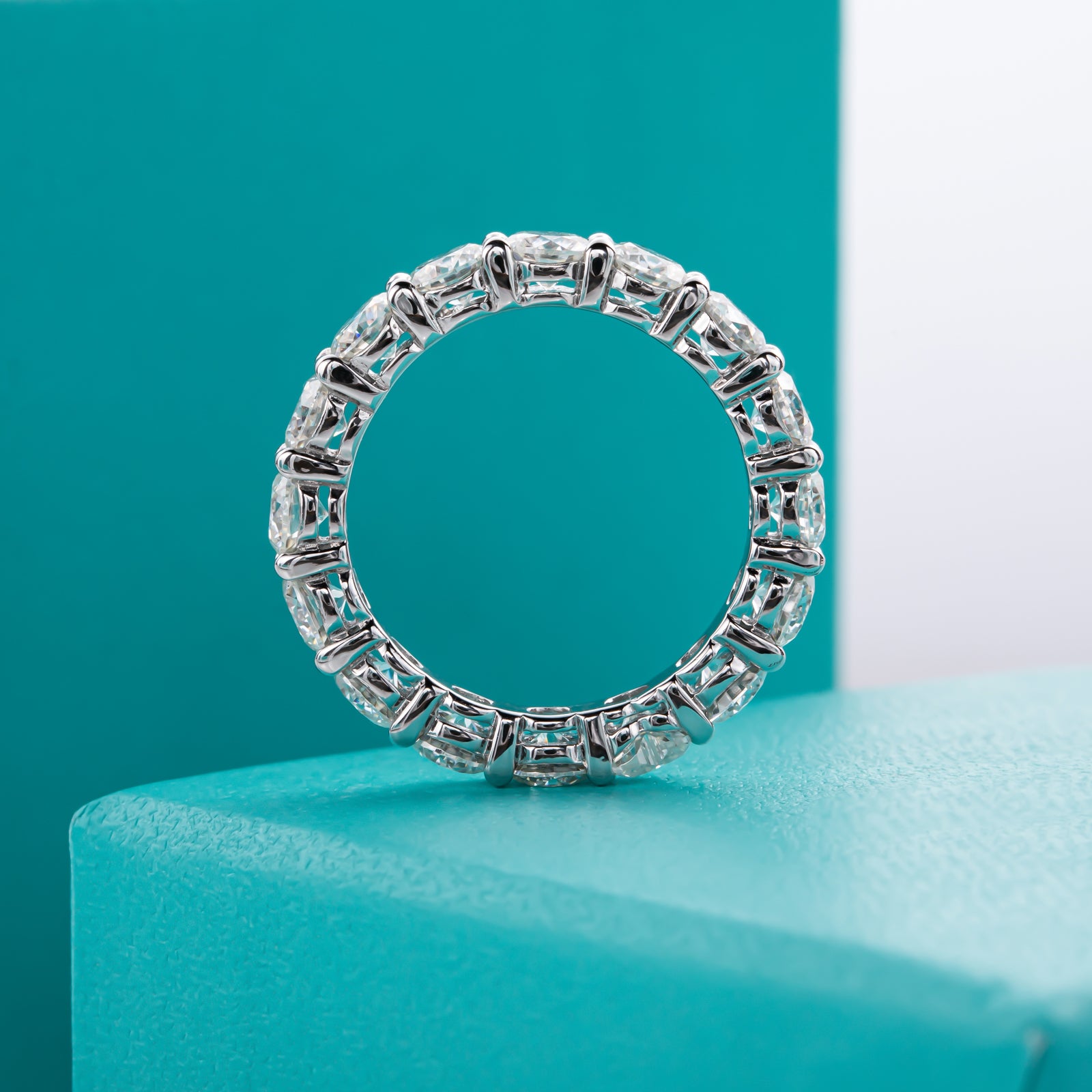 Heart & Round Cut Moissanite Wedding Band (4.8 cttw)
