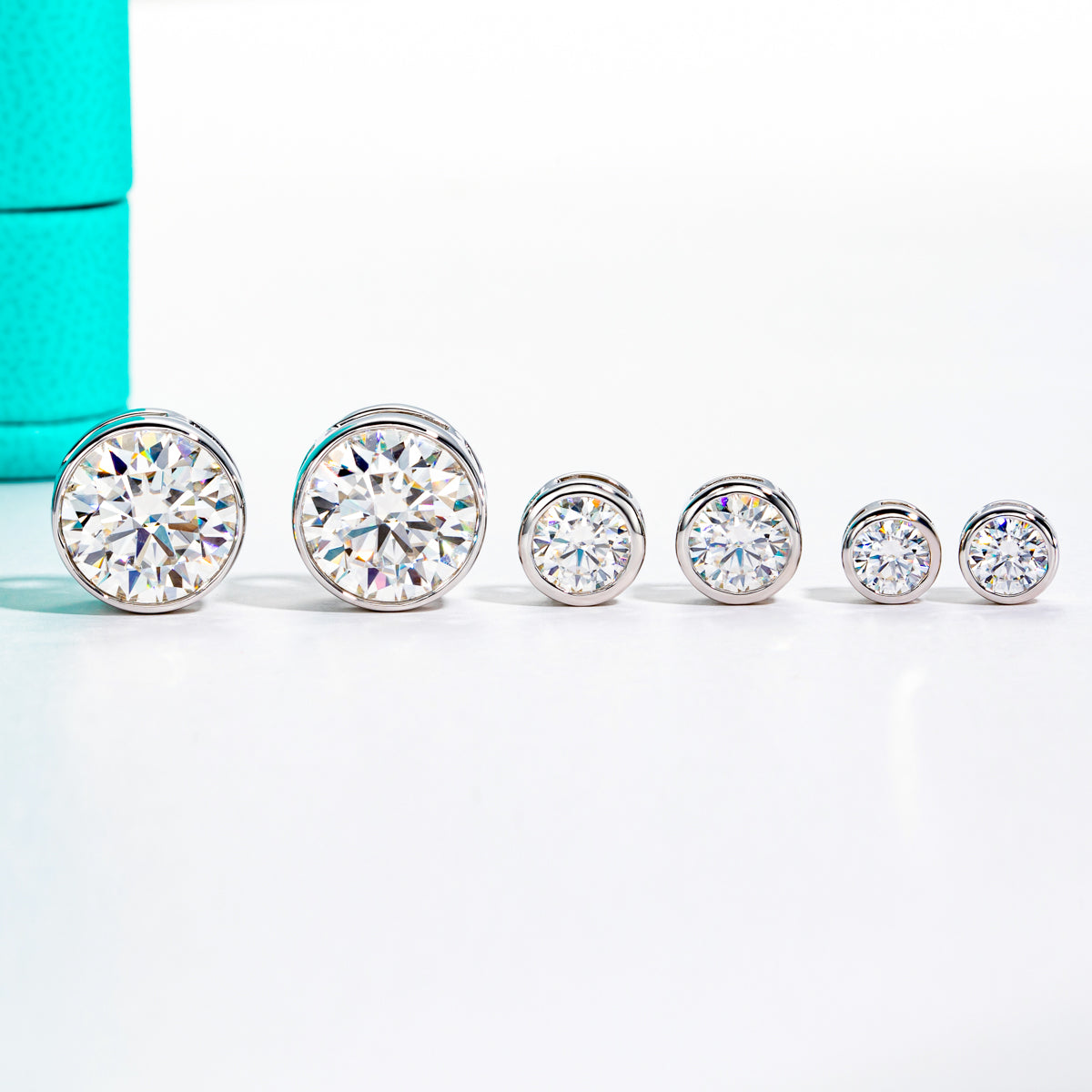 5mm Round Moissanite Stud Earrings