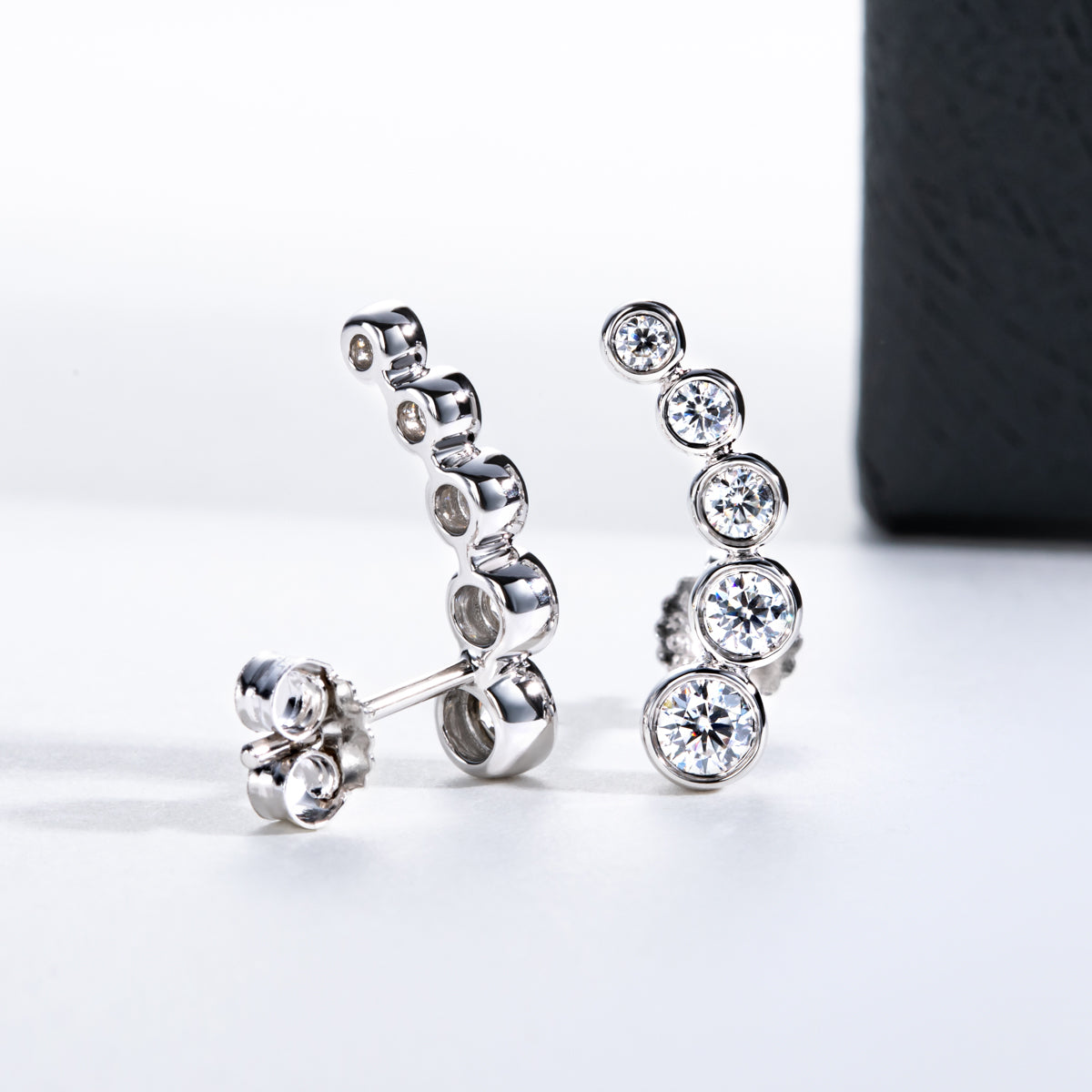 S925 Sterling Silver Five-Stone Bubble Moissanite Stud Earrings