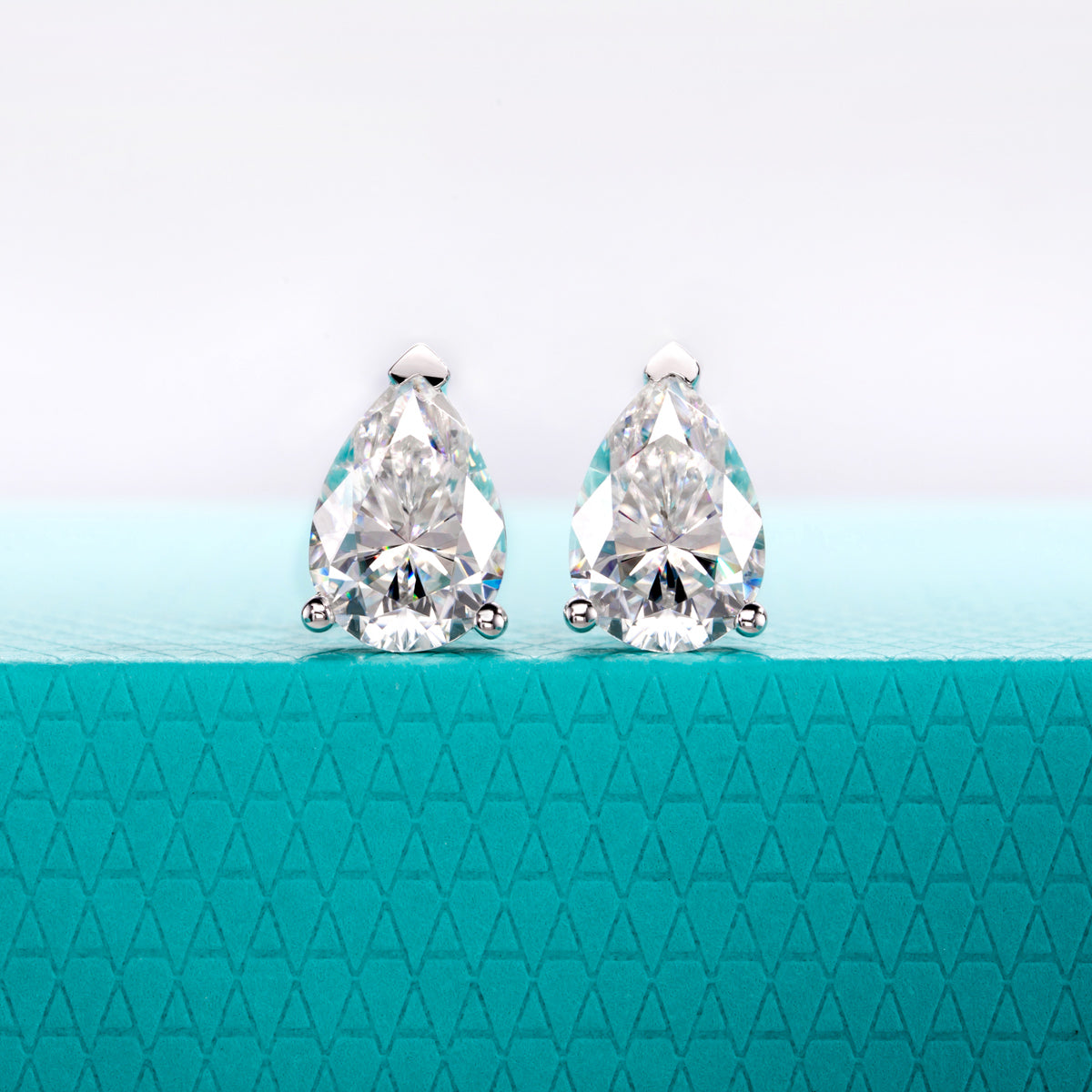 S925 Silver Pear-Shaped Moissanite Stud Earrings, Standard Cut