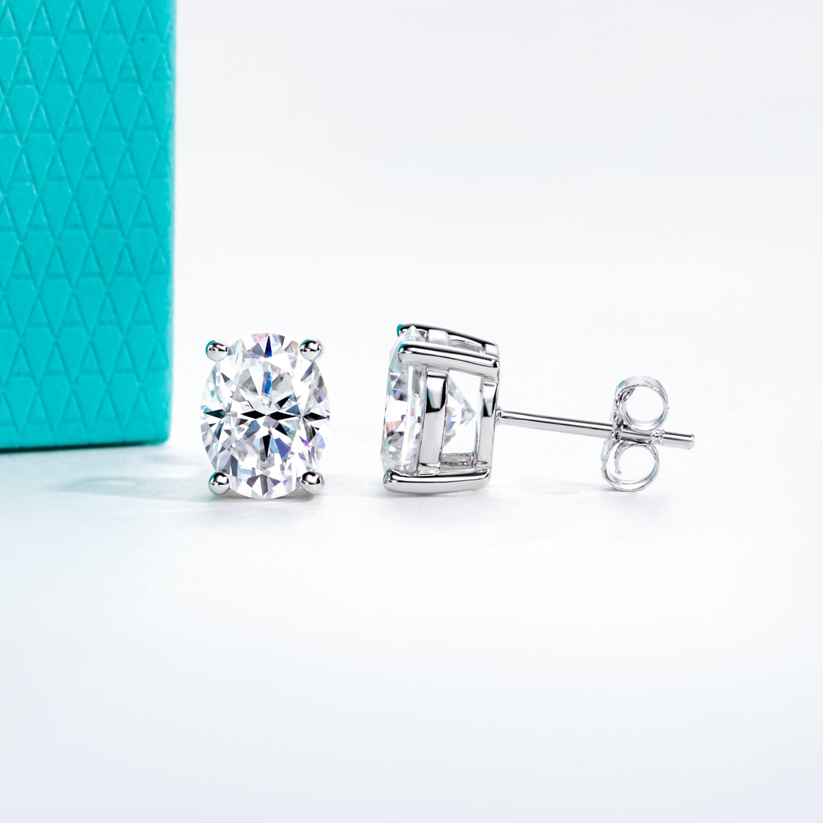 S925‑Silver Oval Moissanite Stud Earrings