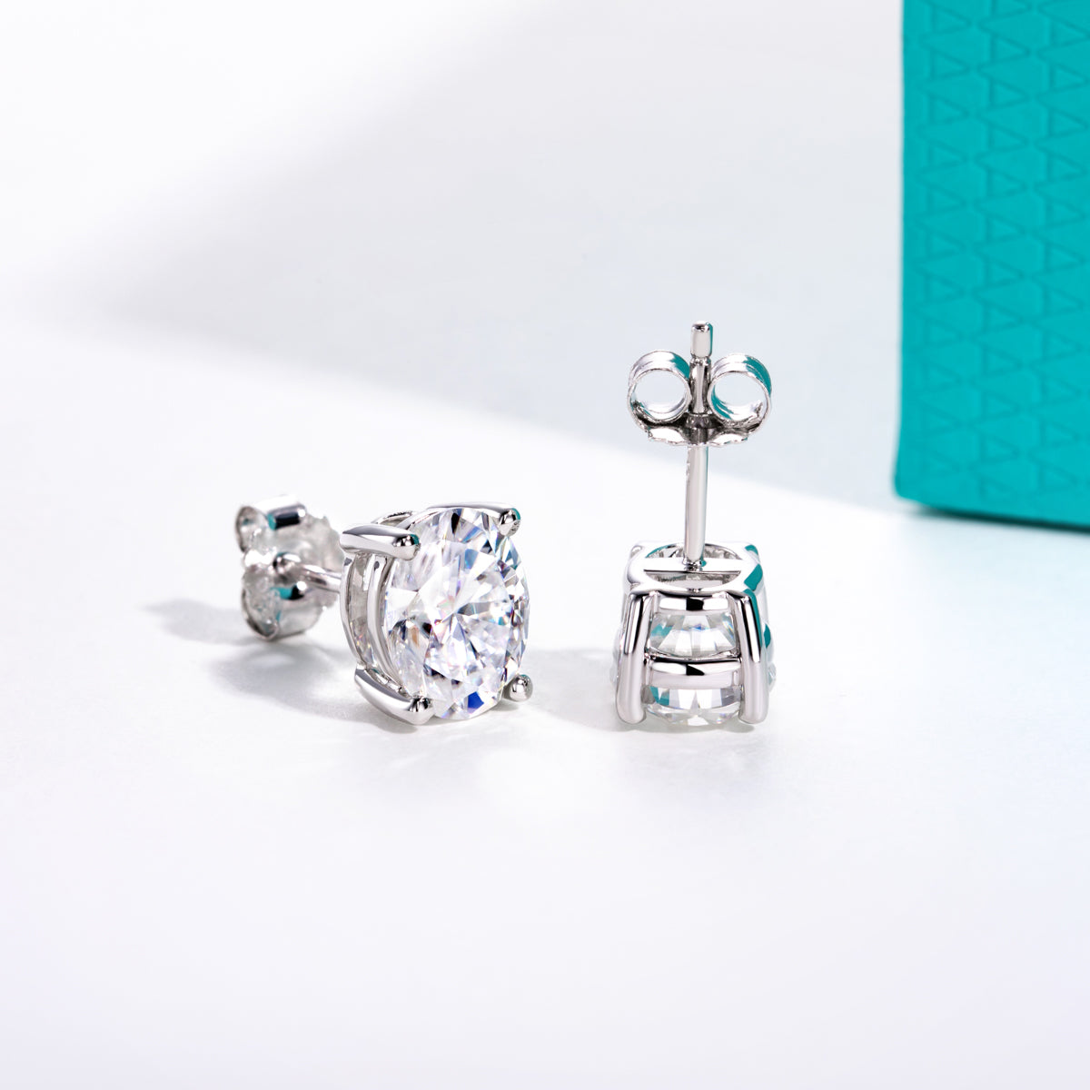 S925‑Silver Oval Moissanite Stud Earrings