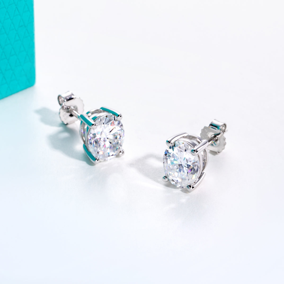 S925‑Silver Oval Moissanite Stud Earrings
