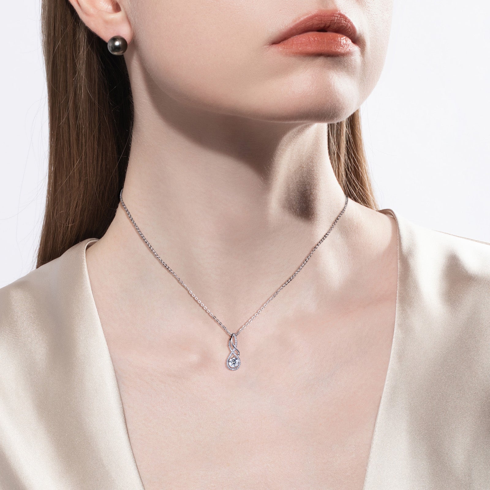AnuClub Moissanite Pendant Figure 8 clavicle Necklace 2.312cttw(2CT Center Stone) D Color VVS1 925 Sterling Silver Adjustable Necklace Gift for Women Wife Her with Certificate