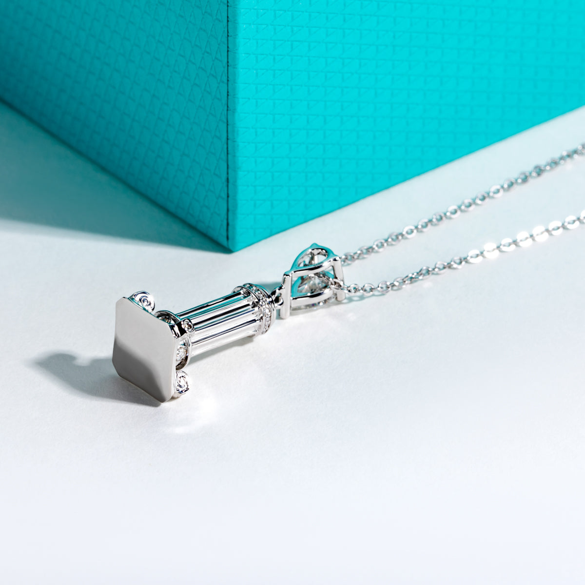 S925 Sterling Silver Teardrop Moissanite Roman Column Pendant