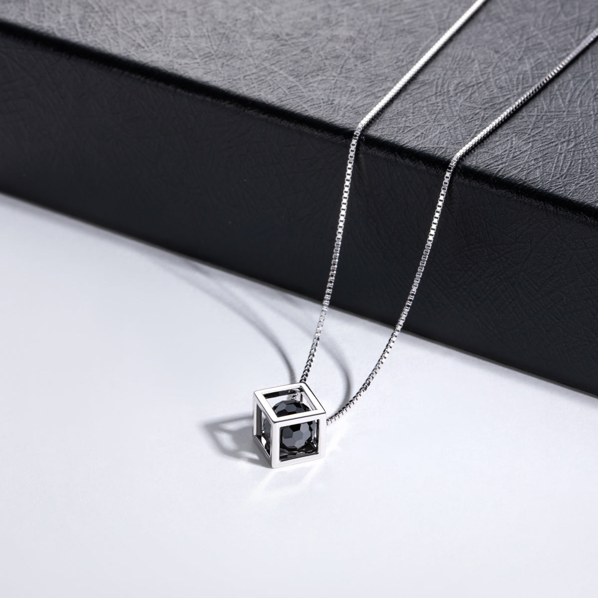S925 Silver Hexagonal Black Moissanite Sphere Pendant