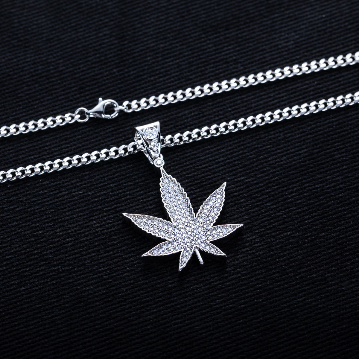 S925 Moissanite Maple Leaf Pendant with 60cm Stainless Steel Chain