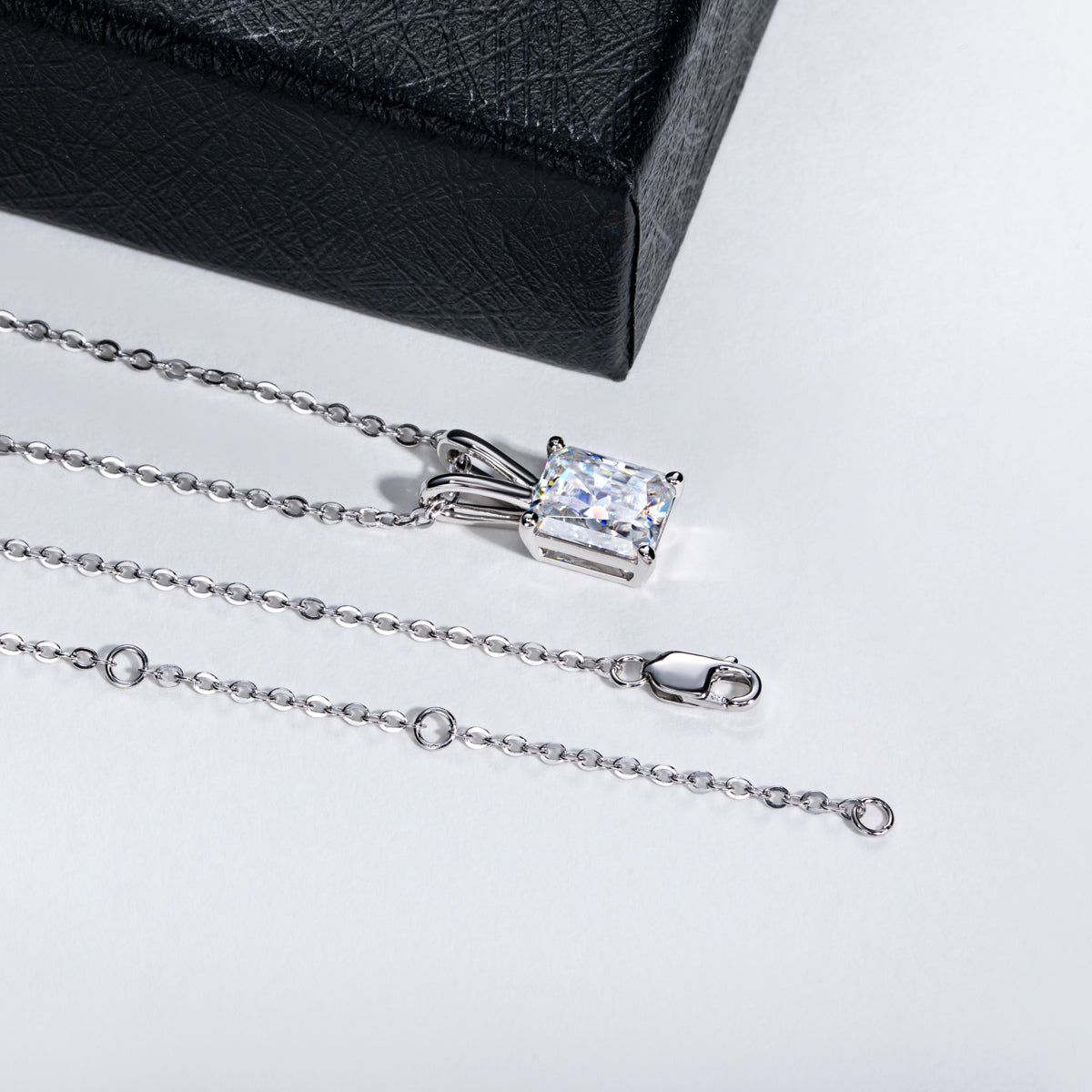 S925 Silver Radiant Cut Moissanite Pendant