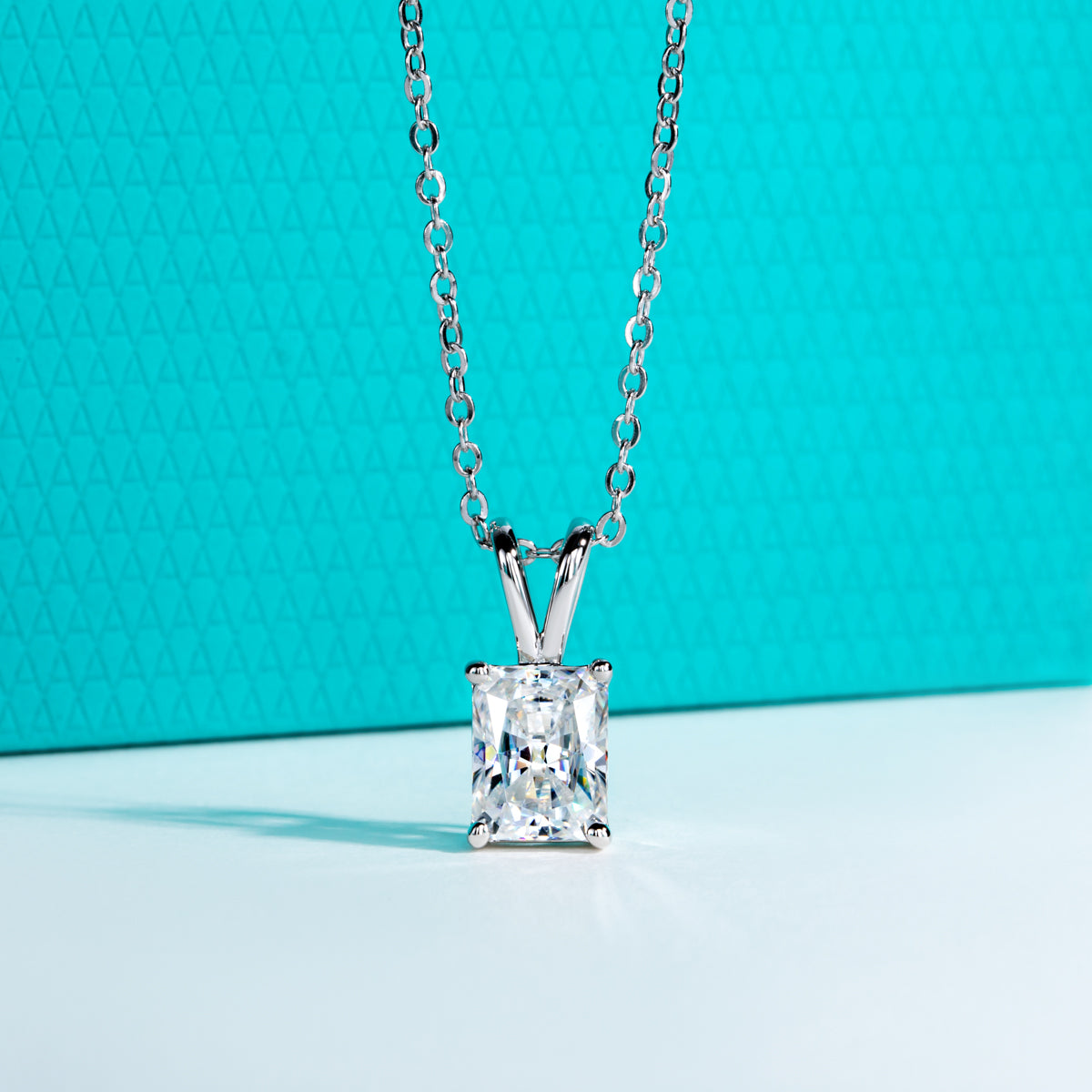 S925 Silver Radiant Cut Moissanite Pendant