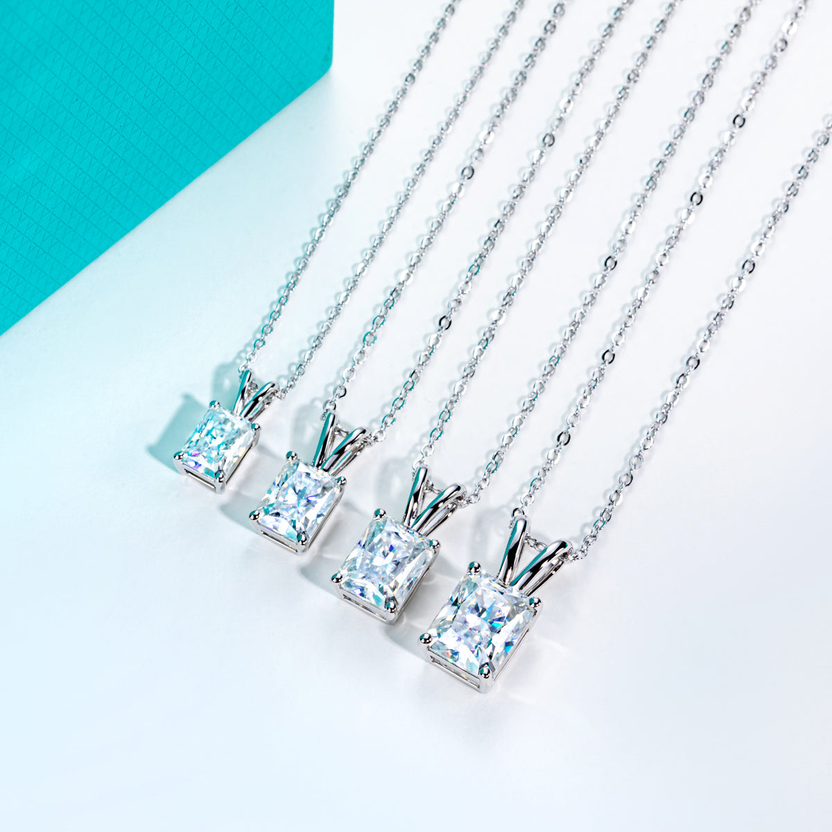 S925 Silver Radiant Cut Moissanite Pendant