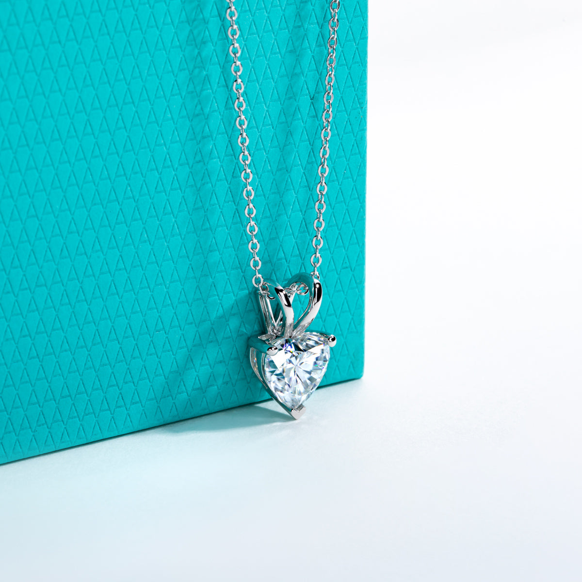S925 Silver Heart Moissanite Pendant