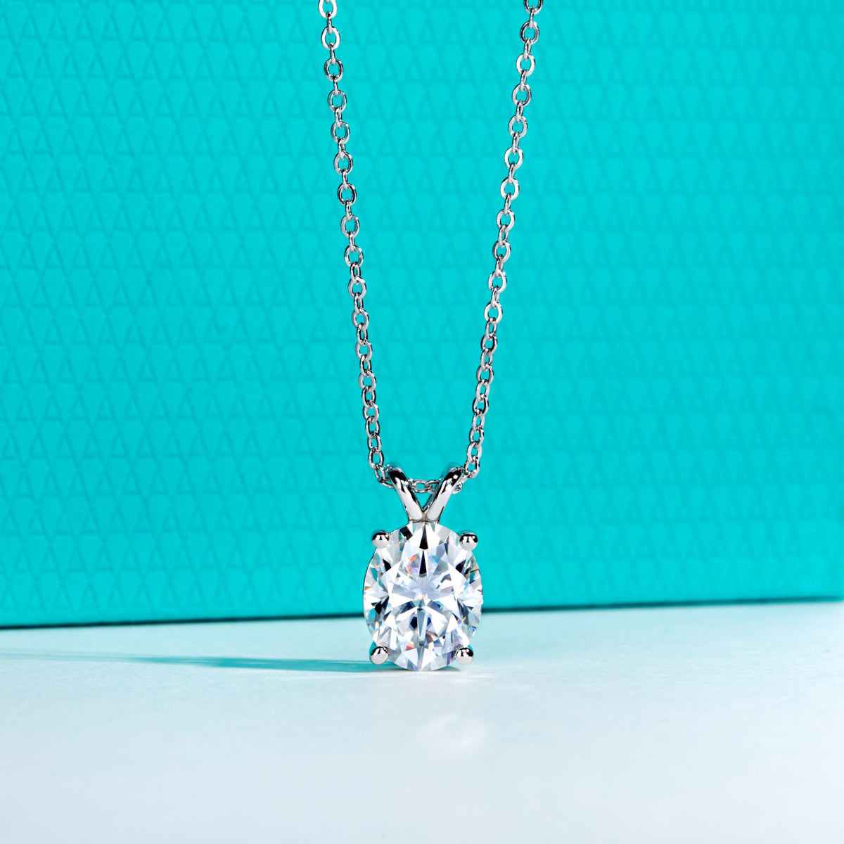 S925 Sterling Silver Oval Moissanite Clavicle Necklace