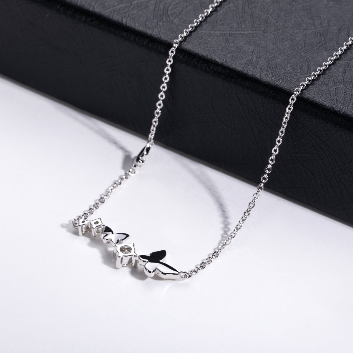 Butterfly Minimalist‑Luxury Clavicle Necklace