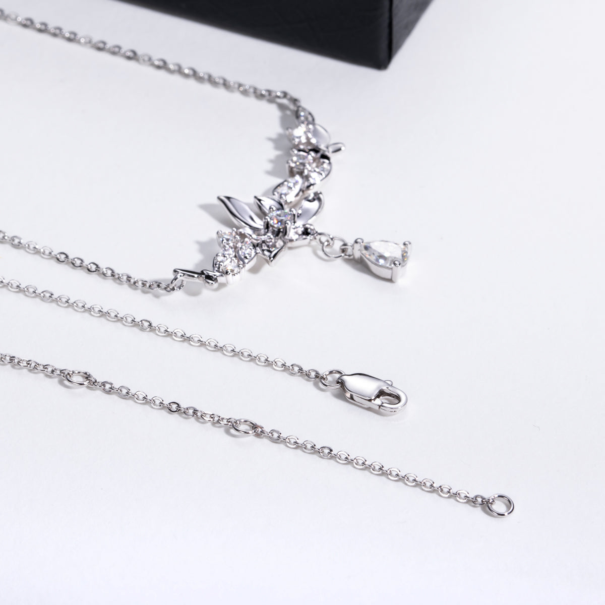 Orchid‑Shaped Minimalist Sterling Silver Clavicle Necklace