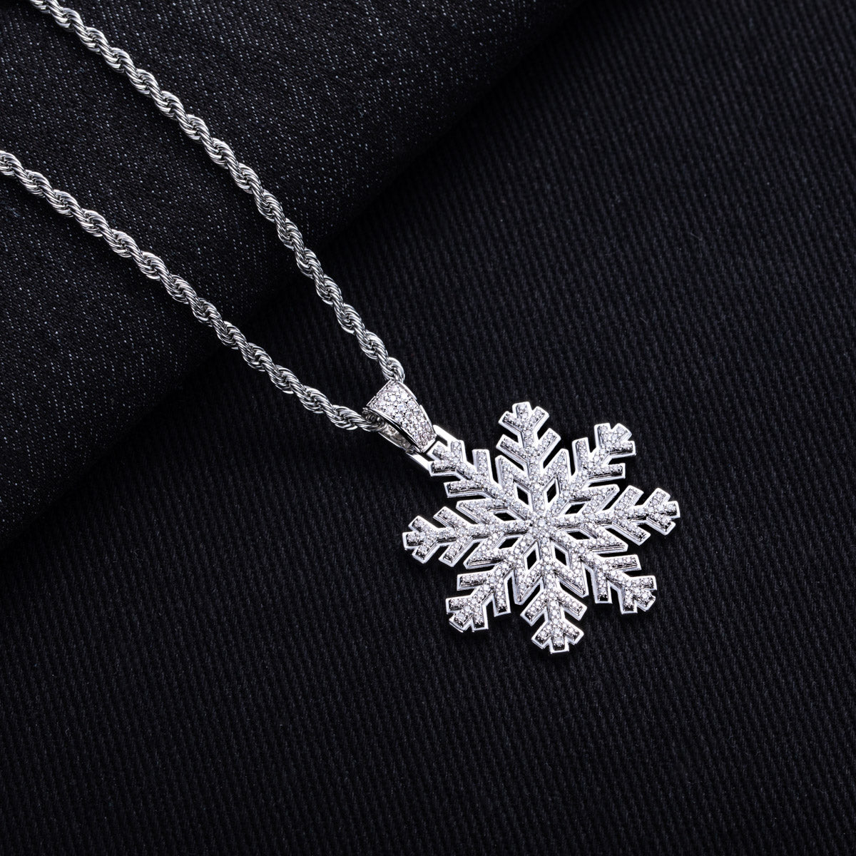 Hip‑Hop Style Snowflake Moissanite Pendant