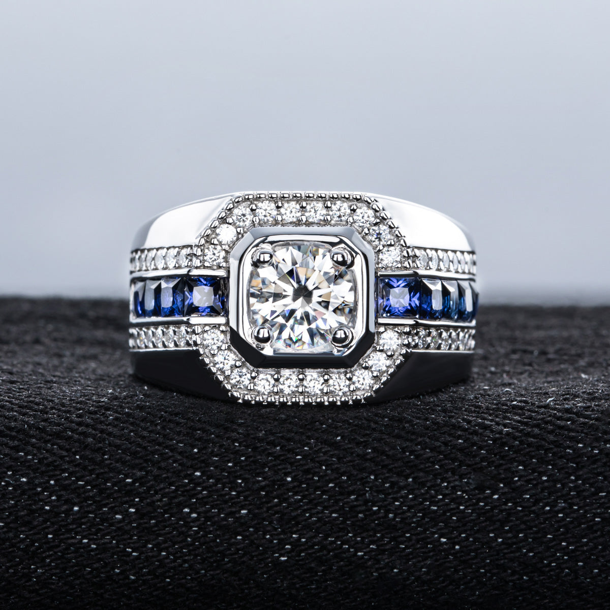 S925 Sterling Silver Men's Ring Inlaid with Moissanite
