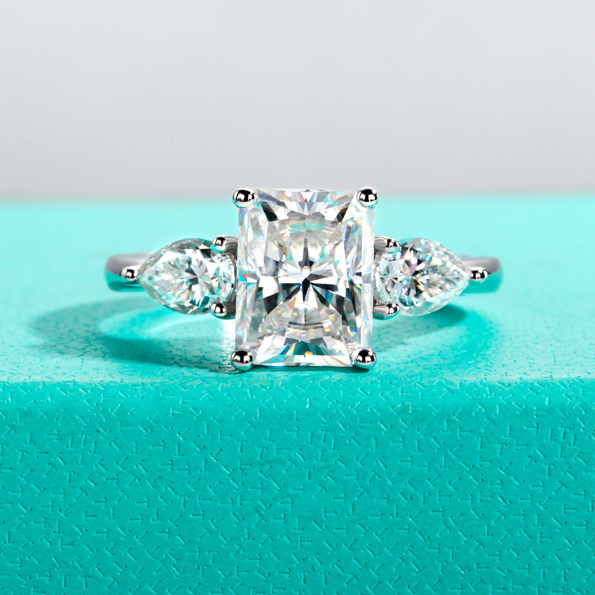 S925 Silver Radiant Cut Vintage Moissanite Wedding Ring