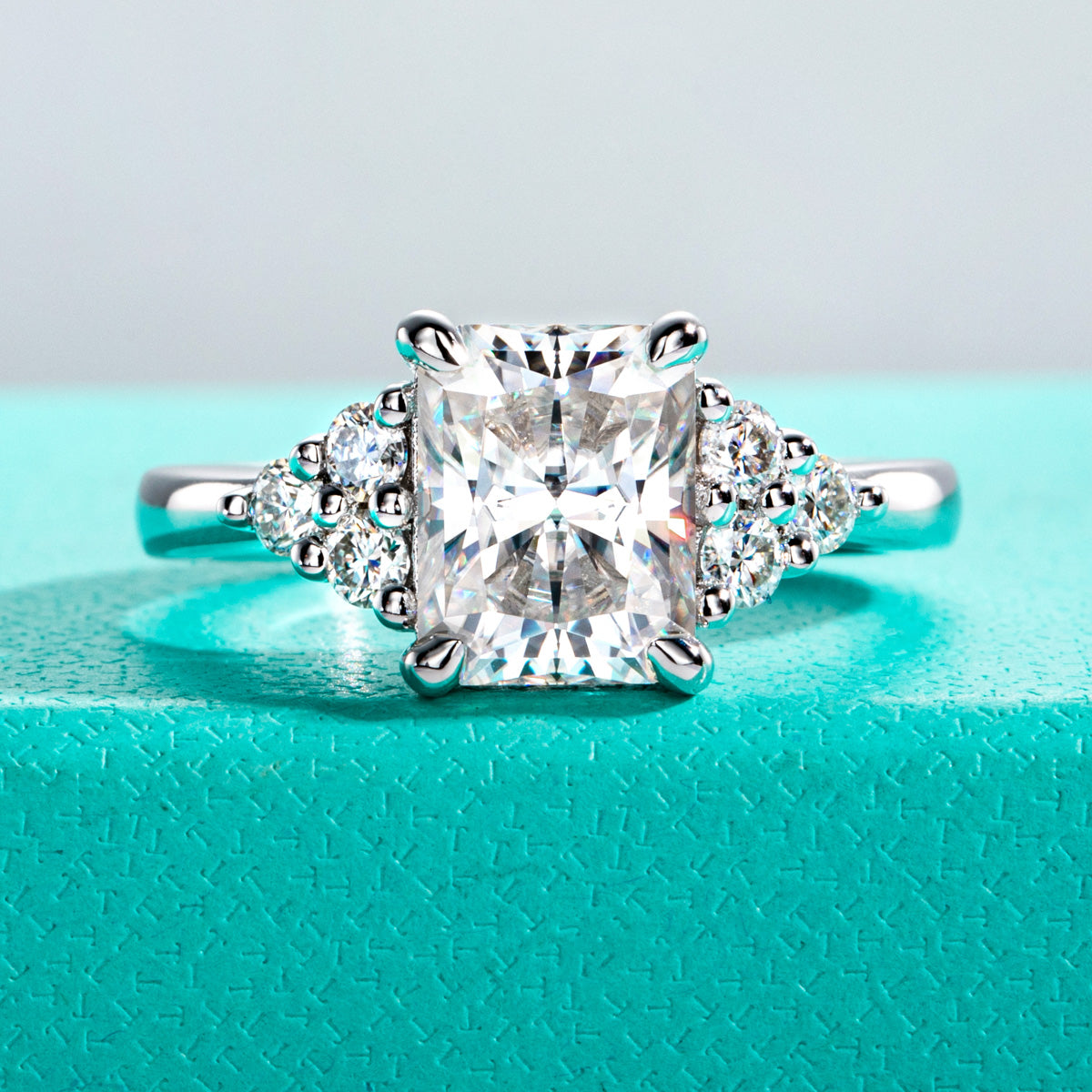 S925 Sterling Silver Radiant Cut Moissanite Ring