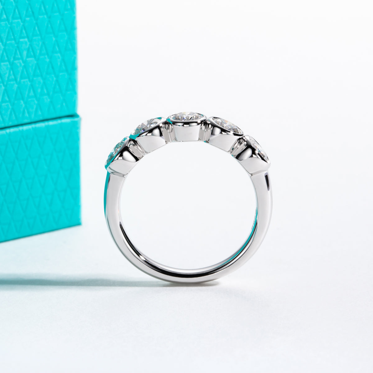 S925 Sterling Silver Five-Stone Moissanite Bubble Band Ring