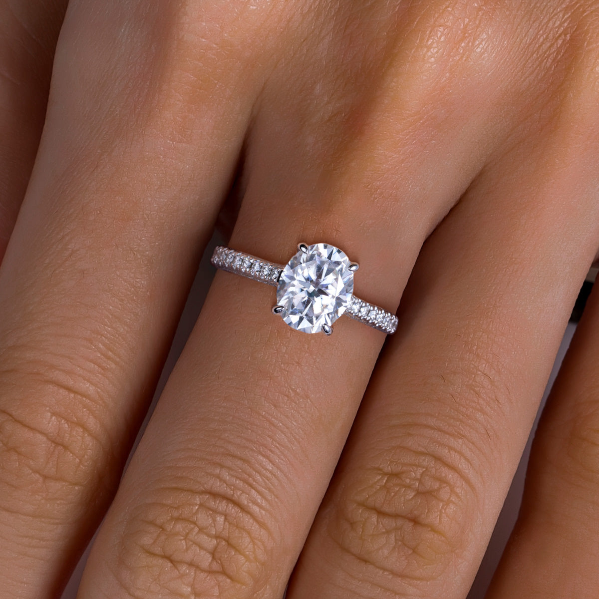 S925 Sterling Silver Oval Moissanite Special Edition Wedding Ring
