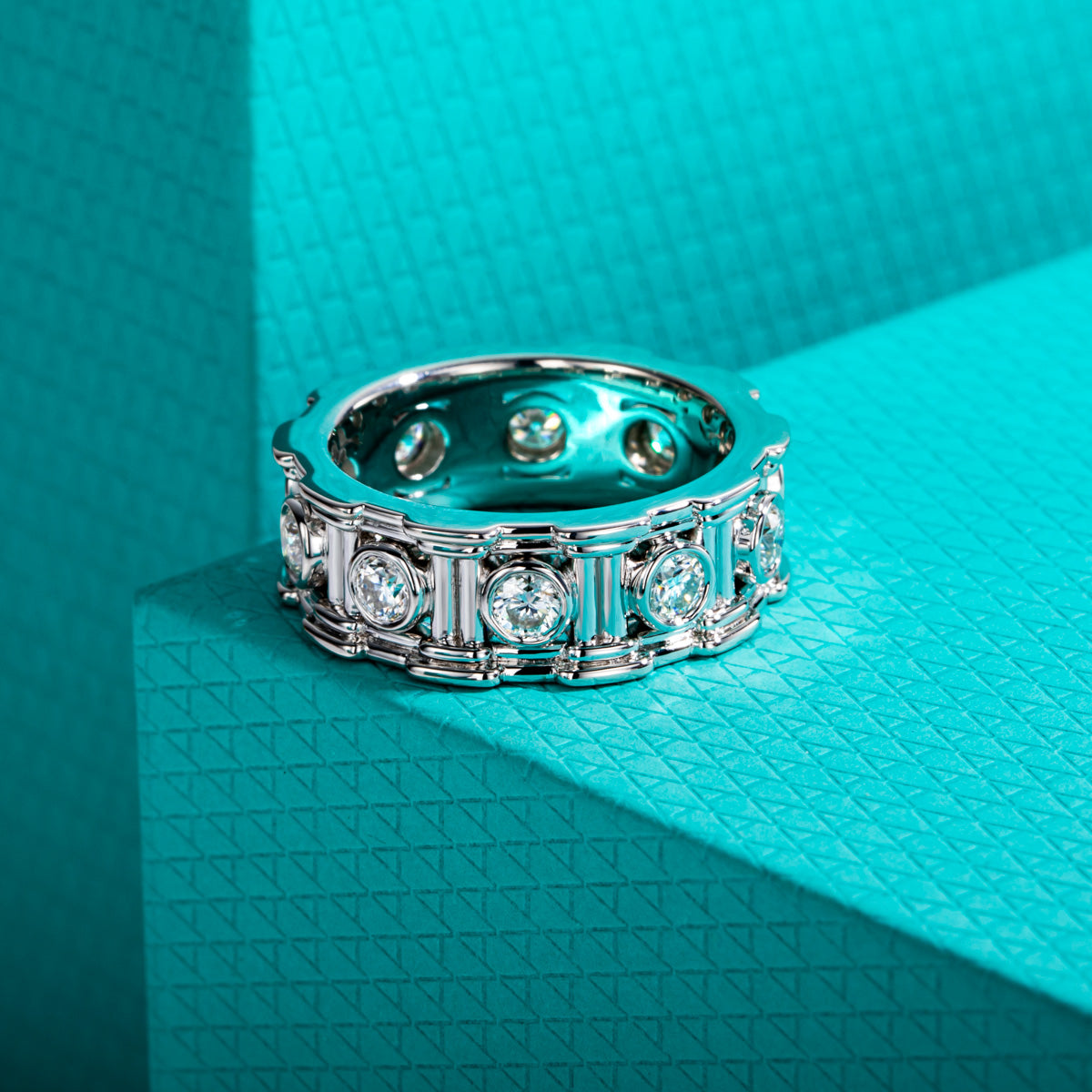 Roman Pillar Moissanite Ring | Solid S925 Silver Band