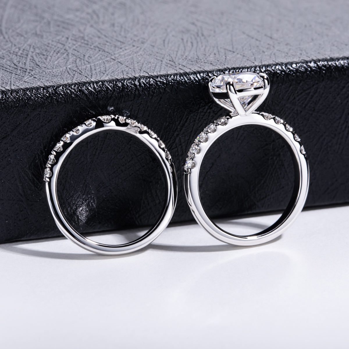 Oval‑Cut Moissanite Stackable Ring Set