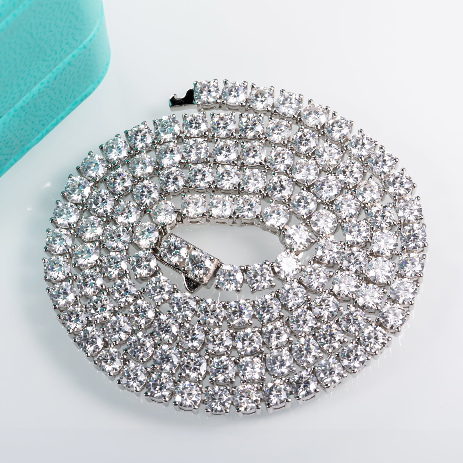 Moissanite Tennis Necklace (31.8-42.6 cttw)