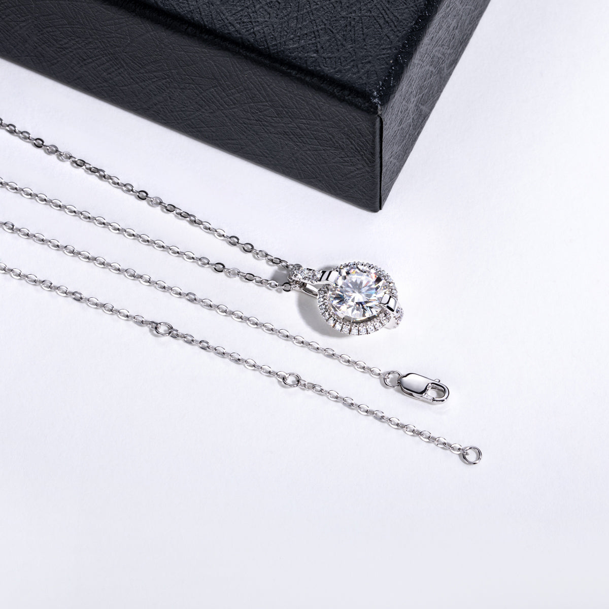 S925‑Silver Round Moissanite Pendant, 3.0 CT