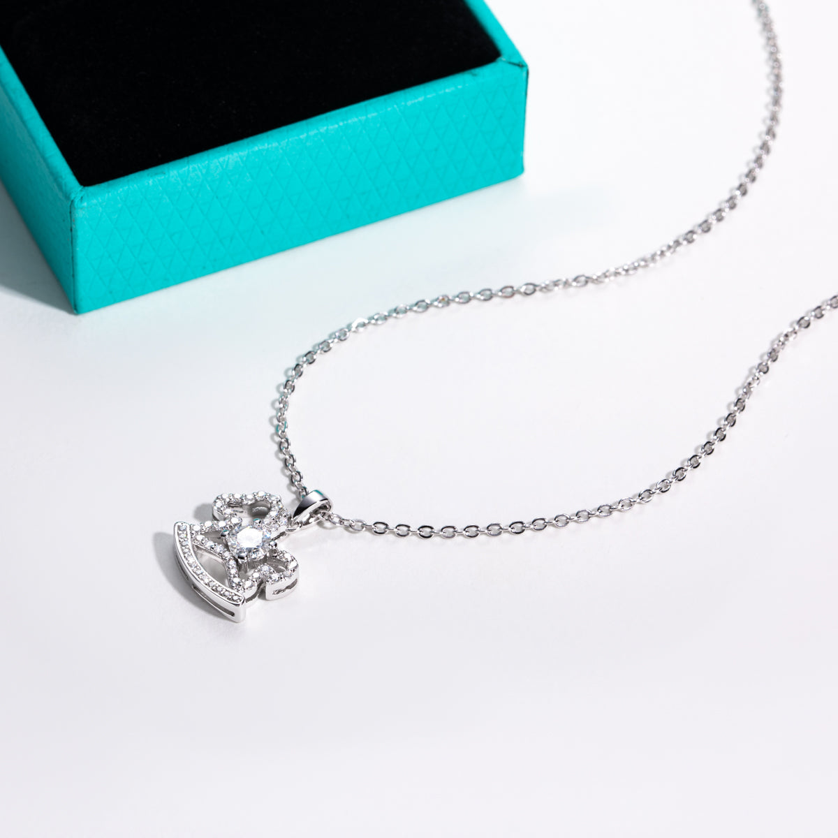S925 Sterling Silver Moissanite Trojan Horse Pendant