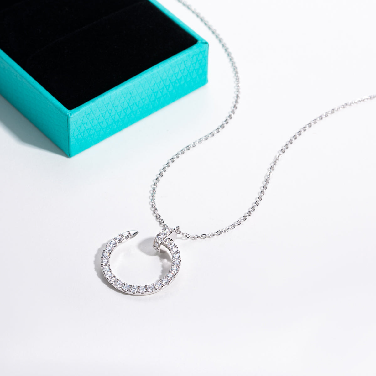 S925 Sterling Silver Moissanite Nail Clavicle Necklace
