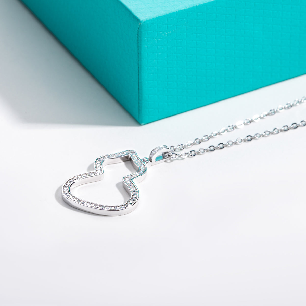 S925 Sterling Silver Full Paved Moissanite Gourd Pendant