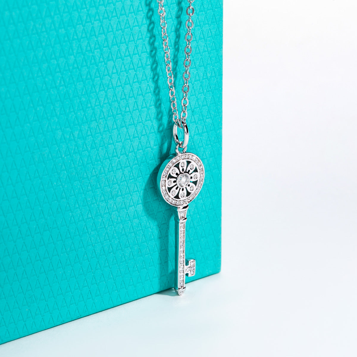 S925 Sterling Silver Full Paved Moissanite Sunflower Key Pendant
