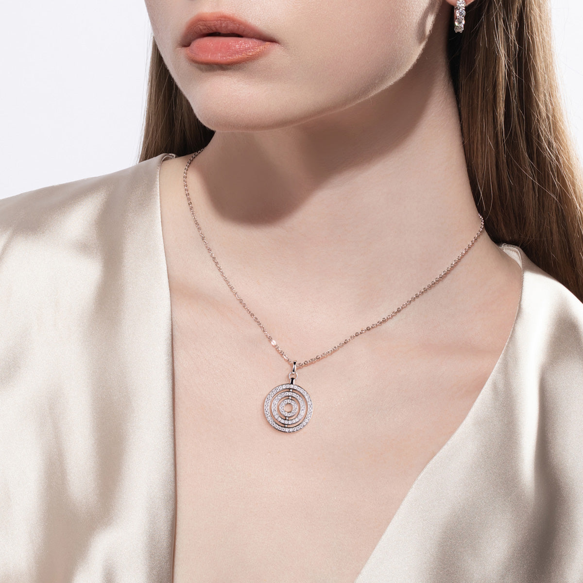 S925 Sterling Silver Moissanite Rotating Lucky Pendant