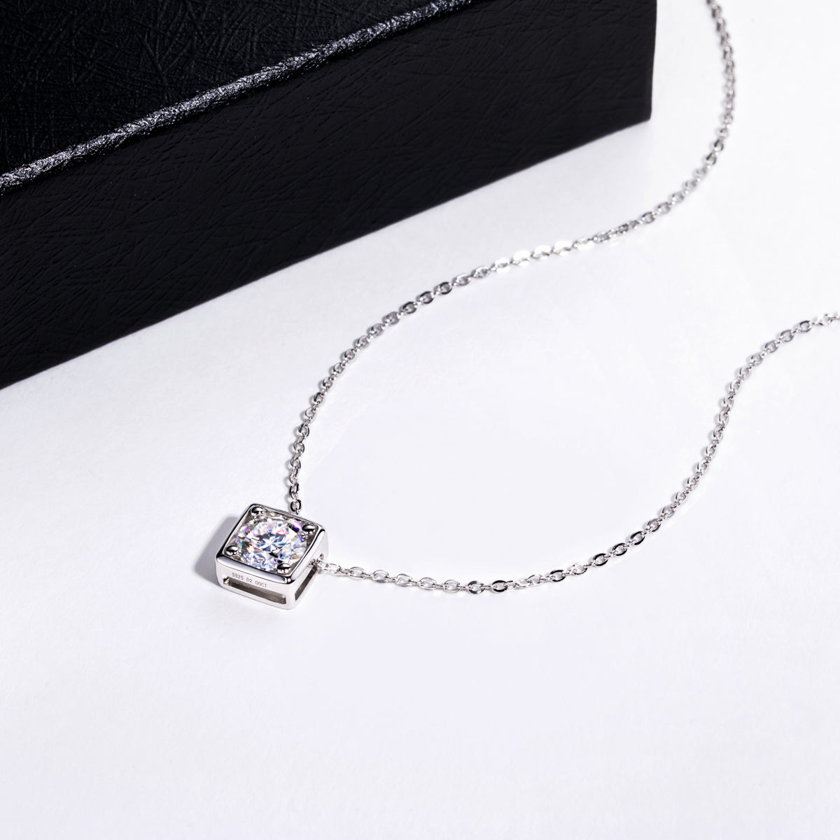 S925 Sterling Silver Moissanite Square Pendant Necklace